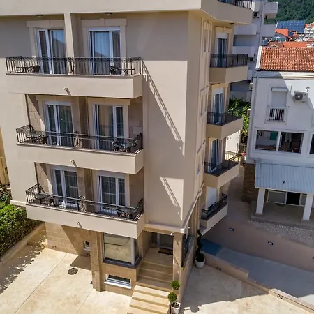 Al Mare Апартаменты